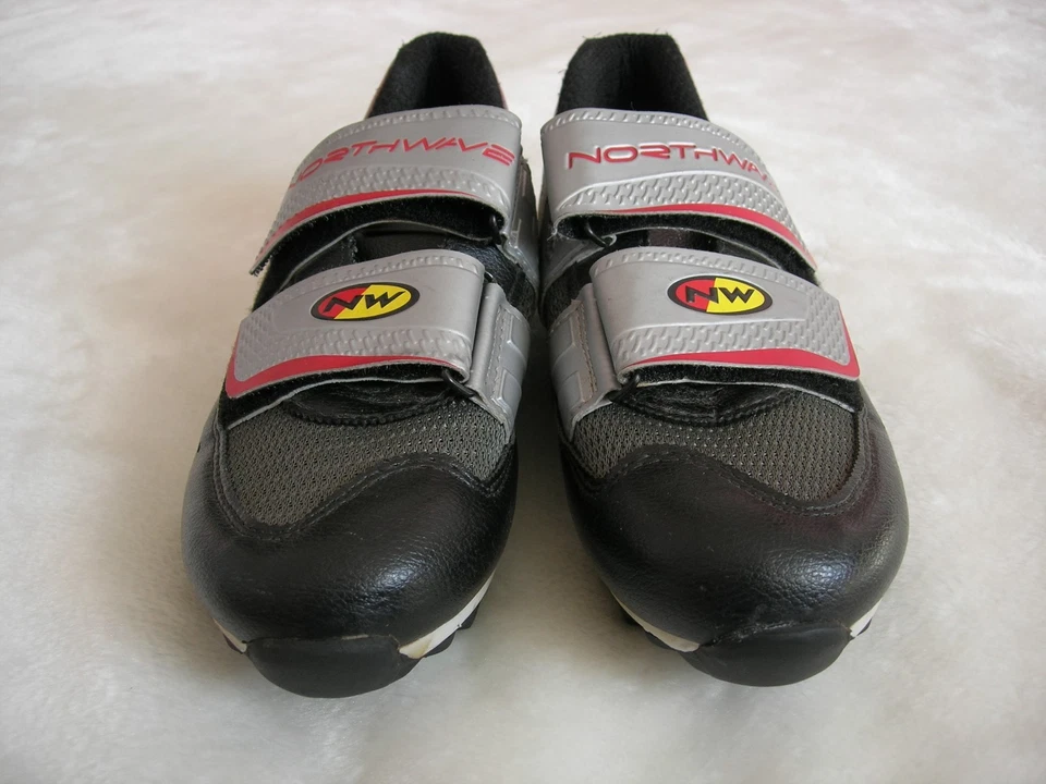 NUEVO NORTHWAVE Mujer Negro Plata MTB Ciclismo Zapatos 37 6 Bicicleta de Montaña Italia de colección Foto 3 de 4