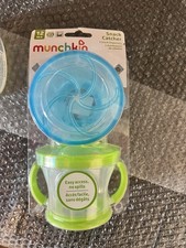 Munchkin Snack Catcher 2 Snack Dispensers Blue Green Easy Access No Spills