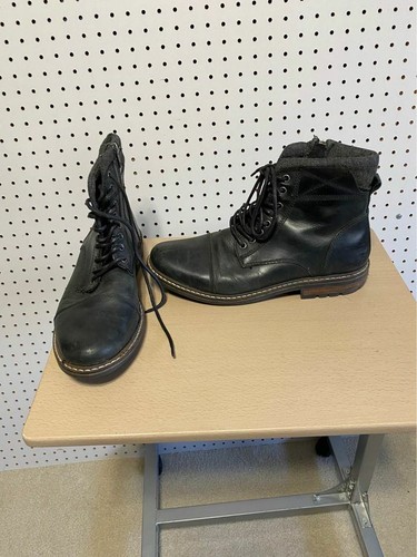 Mens Crevo Memory Foam boots - size 10 