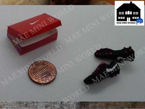 Miniature Football - Scarpe da calcio con scatola. Stivali da calcio scala 1:12 - Foto 4 di 7