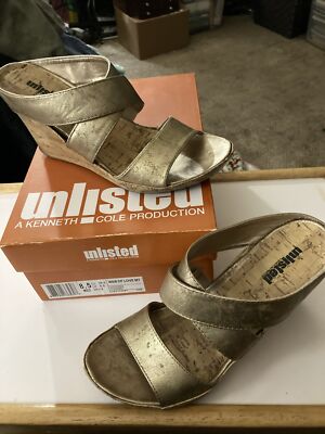 Unlisted Web Of Love MT Sz 8.5 A Kenneth Cole Production 