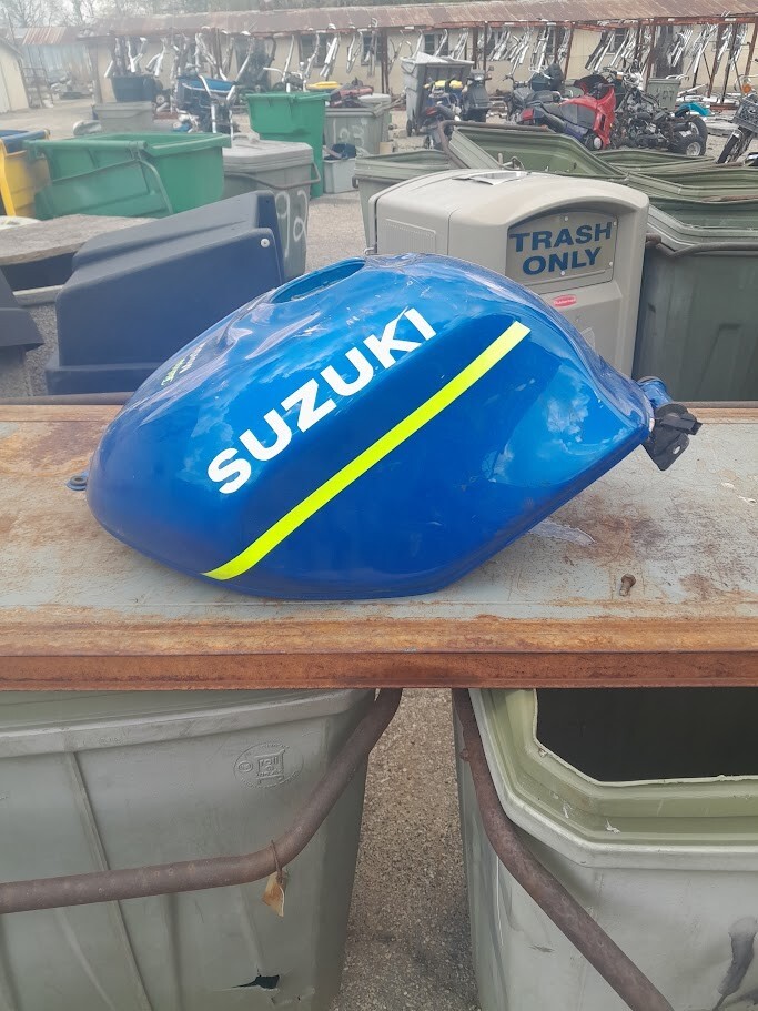 Used Gas Tank For A 2002 Suzuki TL1000R Tlr 1000 Motorcycle eBay