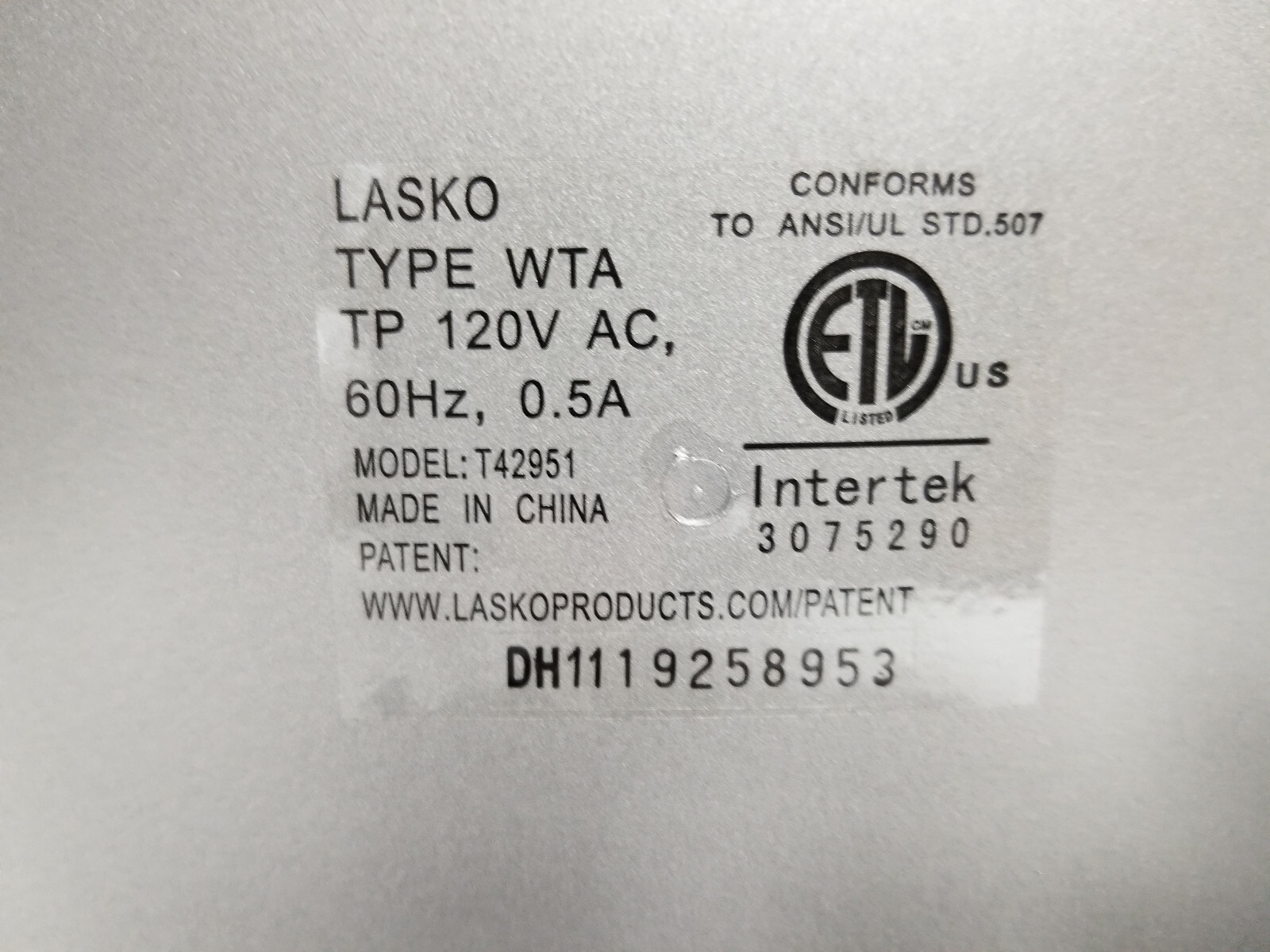 Lasko T42951 Oscillating Tower Fan 42 Remote Control – St. John's  Institute (Hua Ming)