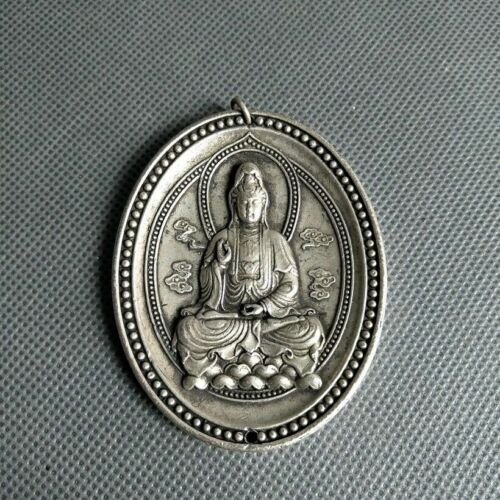 Chinese old Tibet Silver Hand Carved Guanyin Pendant Necklace