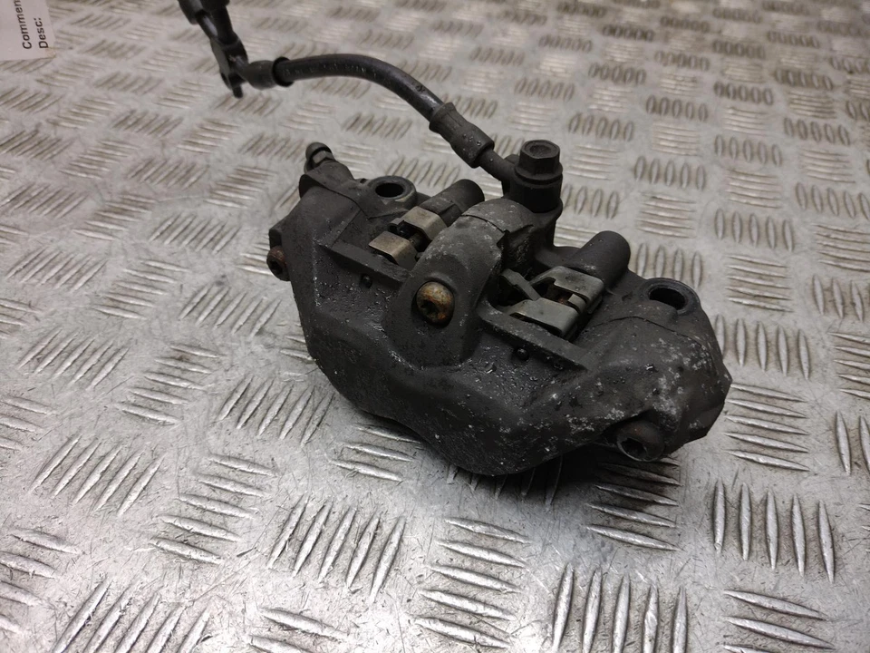 Kit de pinzas de freno delanteras Honda CBR 600 RR-8 2008 Foto 4 de 4