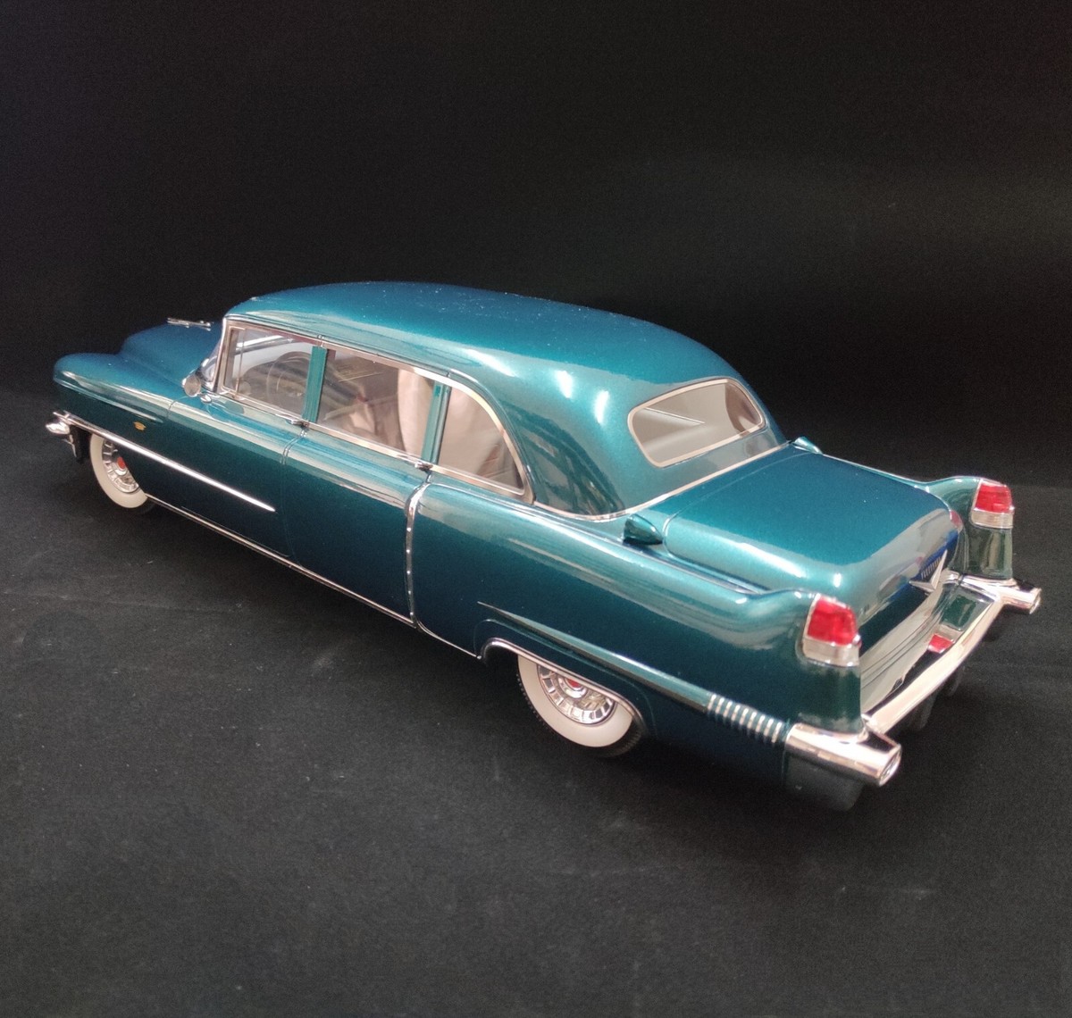 GLM Models 1/18 Cadillac SERIES 75 FLEETWOOD LIMOUSINE 1956 | eBay