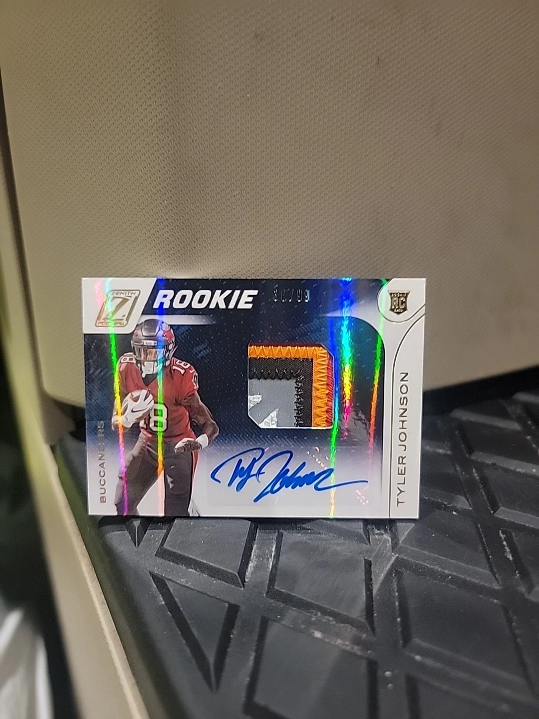 Tyler Johnson Panini Zenith #122 Patch Autograph