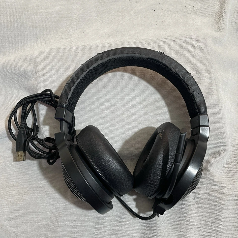 Razer Pro Wired On Ear Gaming Headset Black - Image 3 of 4