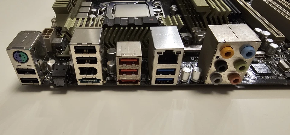 Mainboard Bundle i7 950 ASUS Sabertooth X58 DDR3 Kingston HyperX 12GB - Bild 2 von 4