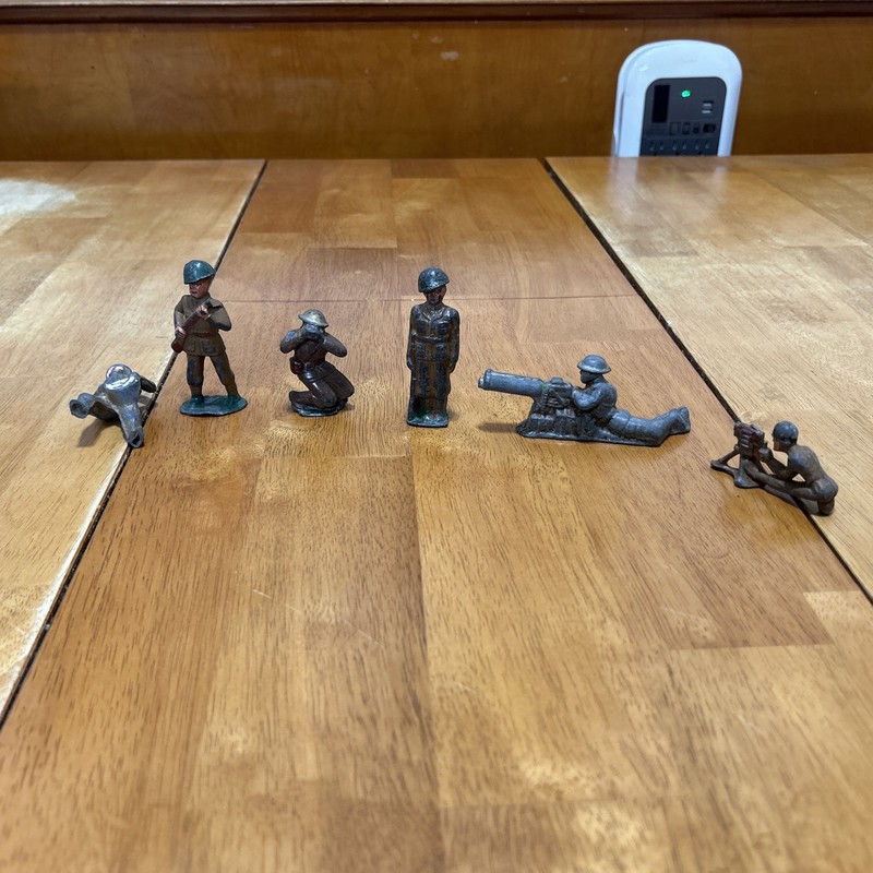 1930s Vintage BARCLAY Manoil Lead TOY Soldiers Lot. Made In  USA