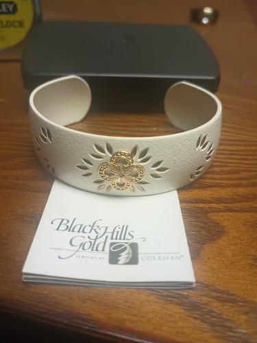 CCO Black Hills White Powder Coated Cuff Braclet W/12k Three Colour Gold Leaf