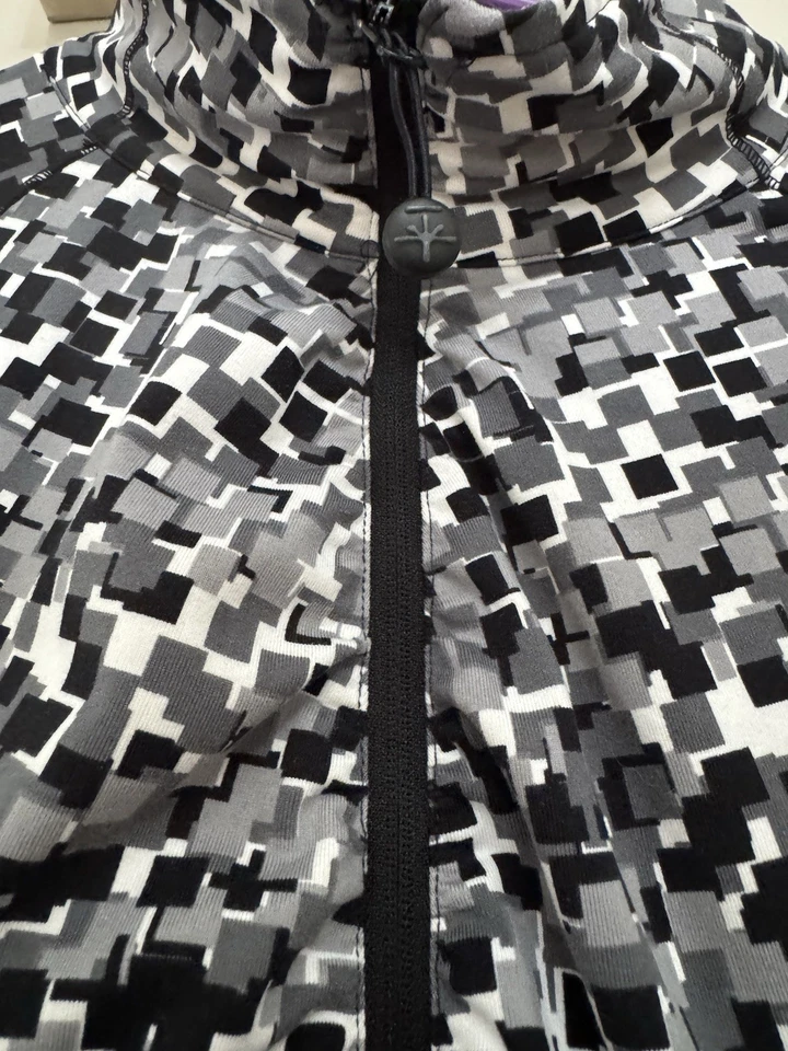 Talla Grande Soybu Blanco y Negro Estampado Geométrico Atlético Cuarto Cremallera Foto 2 de 4