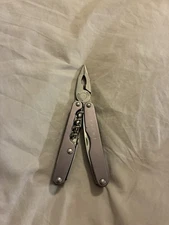 Leatherman Juice C2 Multi-Tool Pre-owned With Sheath