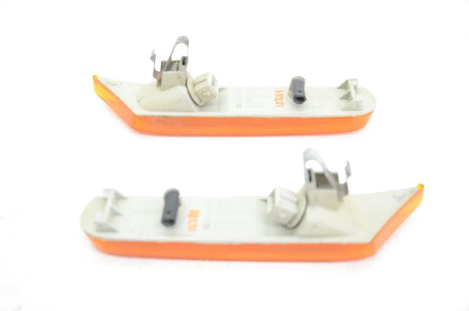 Pair of Left and Right Front Side Marker Lights Fits 97-04 PORSCHE BOXSTER - Image 4 of 4