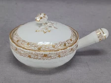 Antique KPM Berlin Gold Leaf Scrollwork Alt Brandenstein Handled Ramekin Dish