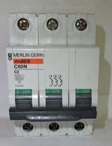 Merlin Gerin C60n C2 Multi 9 Circuit Breaker 400v 3 Pole New No Box Ebay