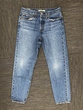 Women s Levi Denim Wedgie Jeans; Size 27