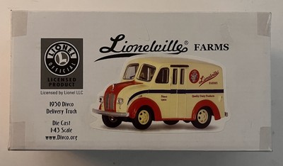 2002 Road Champs Lionelville Farms 1950 Divco Delivery Truck 1:43 New