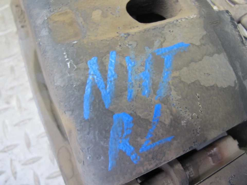 2003-2009 HUMMER H2 AWD PINÇA DE FREIO TRASEIRA ESQUERDA E DIREITA CONJUNTO DE 2 - Imagem 2 de 4