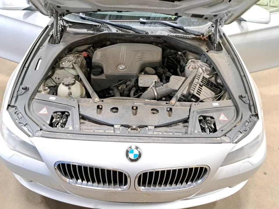 Rh Passenger Side Axle/Cv C/V Shaft 2012 528i Sku#4213446 - Image 2 of 4