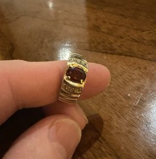 10k Yellow Gold Signet Ring Oval Dark Red Gar...
