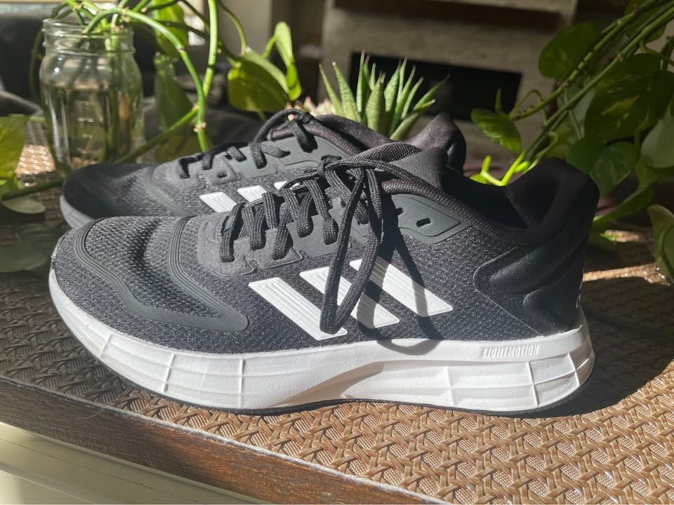 Adidas light motion - image 1