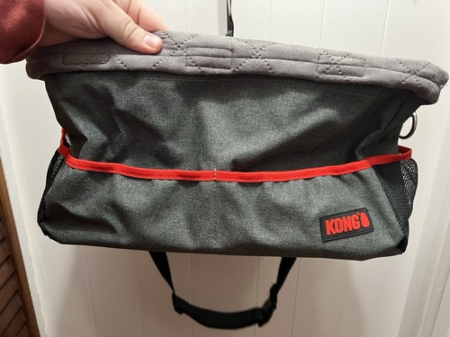 KONG Travel Secure Pet Booster Seat For Small To Medium Dogs Missing Strap USED
