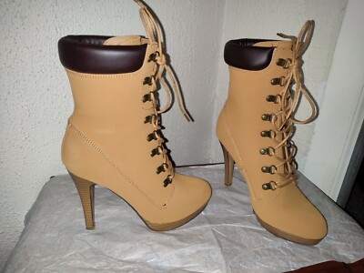 Womens heels Size 6.5