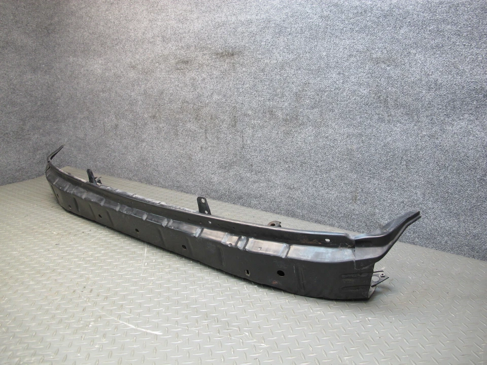 🥇86-88 TOYOTA SUPRA MA71 PARACHOQUES DELANTERO BARRA REFUERZO IMPACTO OEM Foto 4 de 4