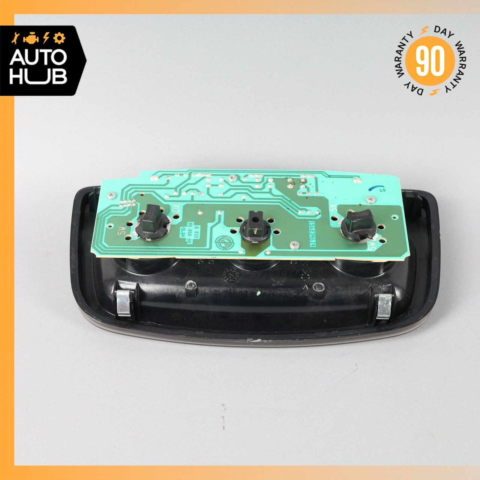 03-19 Maserati GranTurismo Interior Overhead Dome Light Lamp 990096 OEM