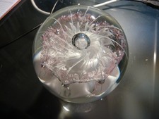 Briefbeschwerer Paperweight Glas 1058 Gramm Qualle Rosa Wei&szlig;