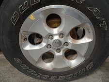 18 Silver Wheel 5 Hole OEM Jeep Wrangler TJ 2014 Used B Grade Part