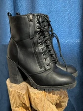 Top Moda Women's Zip Up Faux Leather Combat Boots Black Size 61/2 US