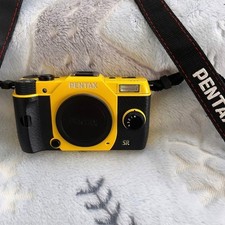 PENTAX Q7 Mirrorless Camera with Double Lens Kit Yellow w/2 batteries,guide book
