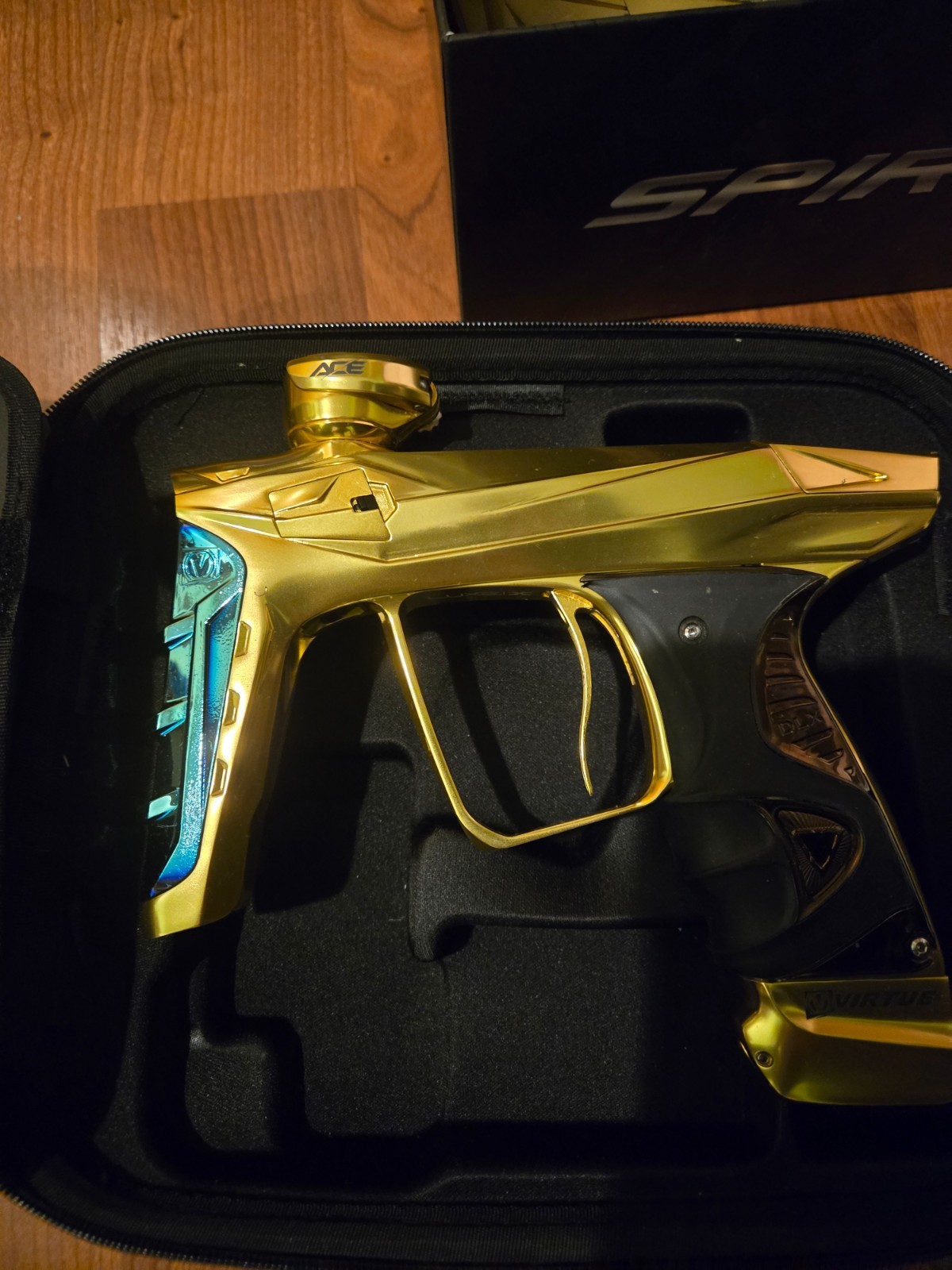 Gold Luxe Ace Virtue Paintball Marker with GOLD Spire 4 *Unu