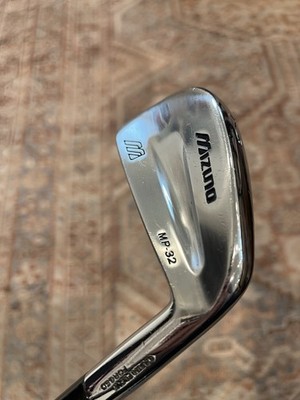 *RARE* Mizuno MP-32 2-Iron - DG X100 Extra Stiff Steel Shaft - Excellent