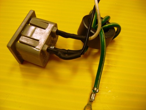 Canon Laser Class LC 9000L Fax Machine Power Inlet Socket Assembly - Picture 5 of 7