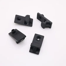 Set of 4 Rubbermaid Storage Shelf Clips for Select Units (Rubbermade)