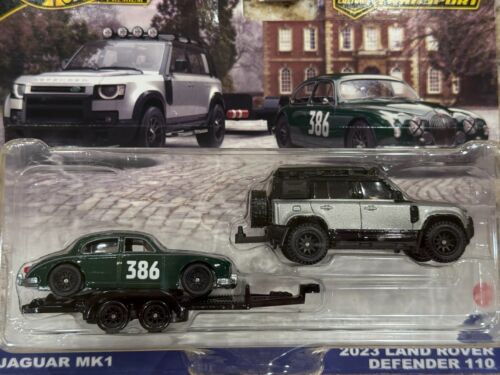 2025 Hot Wheels Team Transport # 74 Jaguar MK1 , 2023 Land Rover Defender 110 - Picture 4 of 5