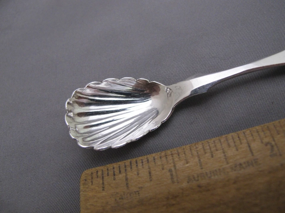 Old PHILADELPHIA Fiddle Coin Silver SALT SPOON-James WATTS-Shell Bowl-No Mono - Image 2 of 4