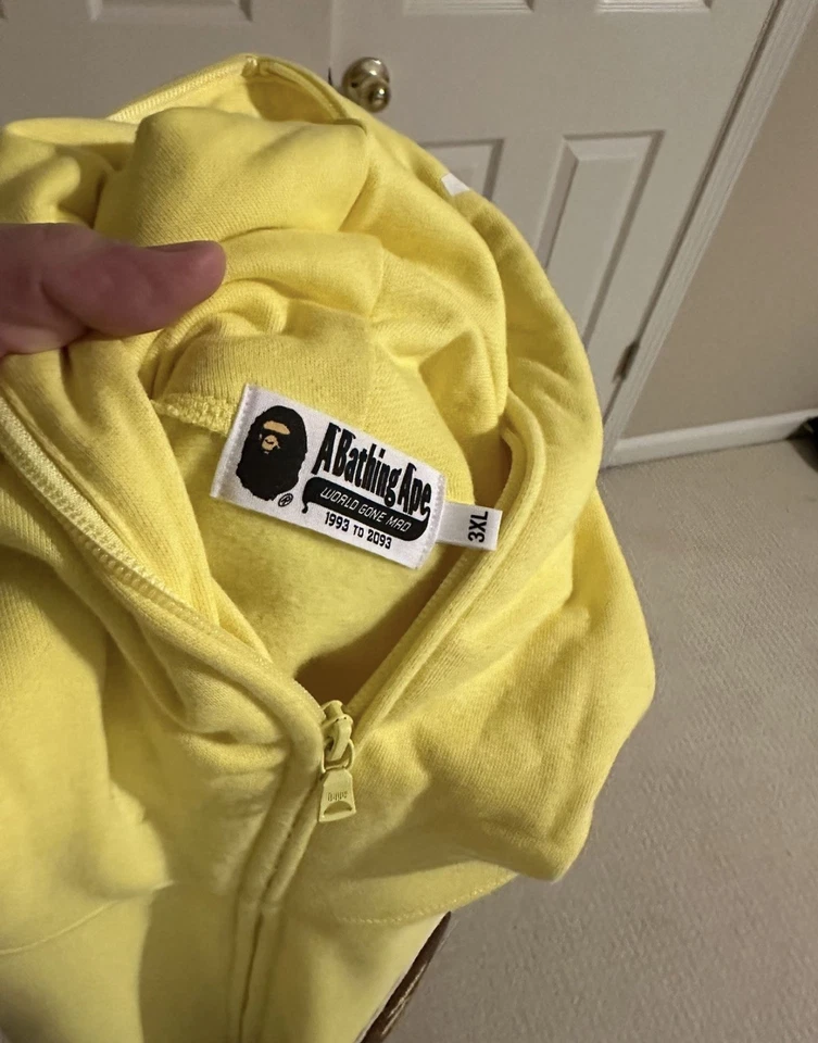 Sudadera con capucha roja Bape talla 3XL Foto 3 de 3