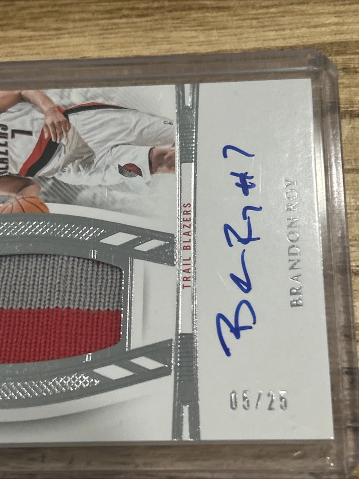 2023-24 Flawless Brandon Roy Vertical Two Color Patch Autographs /25 #VPA-ROY - Image 2 of 4