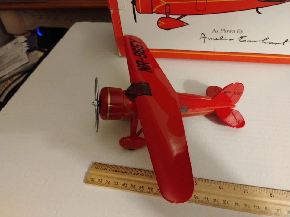 Eastwood Automobilia Lockheed Vega Amelia Earhart NR 956Y Die-Cast Coin Bank - Image 3 of 4