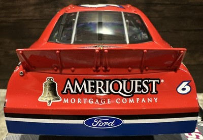 Die-Cast 1:24 Scale Mark Martin #6 Hot Wheels NASCAR Pro Racing NEW IN BOX - Mod