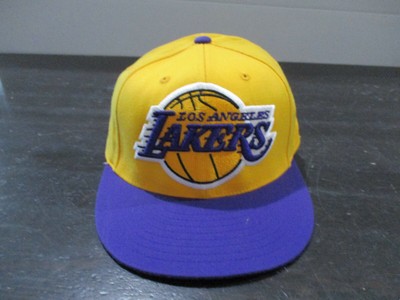 lakers hat yellow