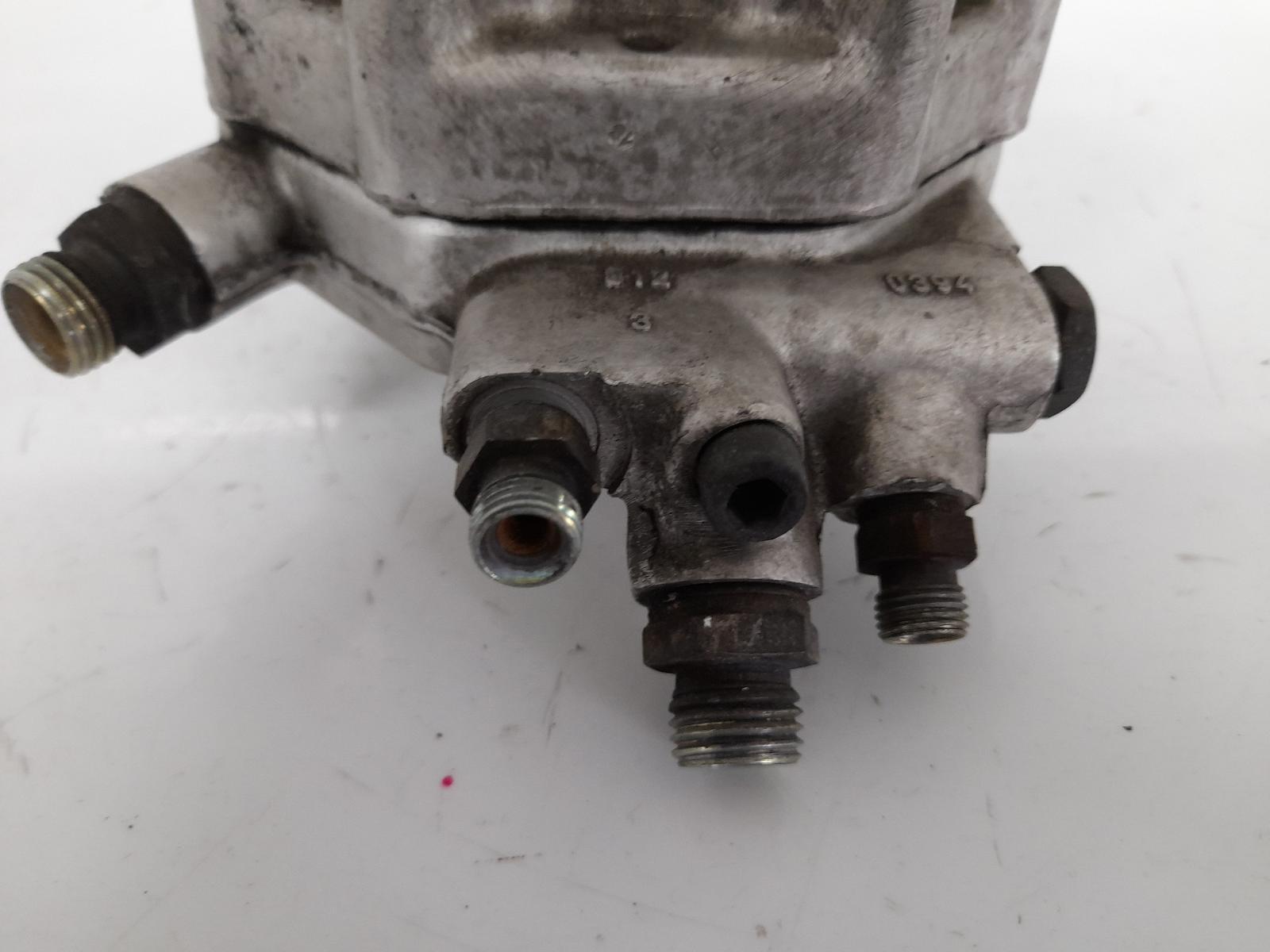 ROLLSROYCE SILVER SPIRIT/SPUR FUEL METERING HEAD 19801999 NMW06897 eBay