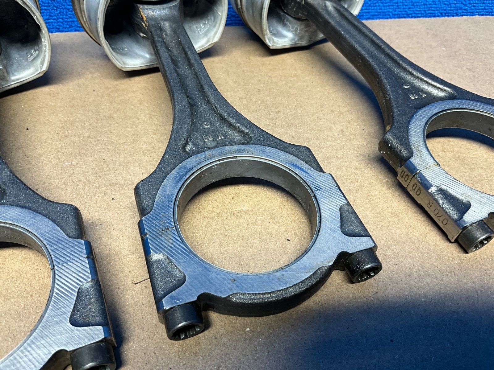 2006 - 2010 BENTLEY CONTINENTAL GTC ENGINE PISTON W/ CONNECTING ROD SET OF 3 OEM