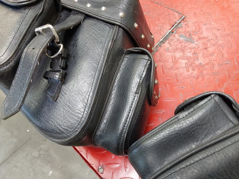 Bolsas de almacenamiento Harley Davidson de cuero sin marca con cerradura sin llave Foto 3 de 4