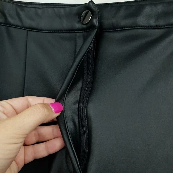 Leggings femininas Fashion Nova 1XL couro sintético forrado de lã elástica clubbing - Imagem 3 de 4