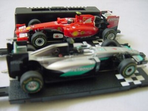 CARRERA GO FORMULA 1 RACE MERCEDES VS FERRARI SLOT CAR RACING 1/43 FREE SHIPPING